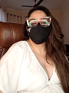 SEXY-Sardarni online show from 12, 6, 2026