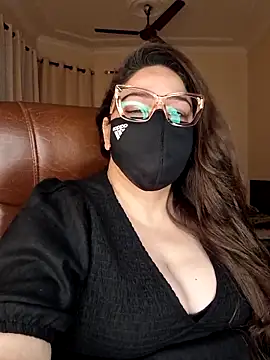 SEXY-Sardarni online show from 14, 6, 2026