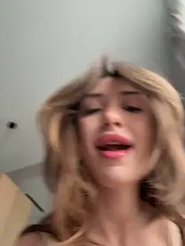 Snapshot of mollyyank chatting on 28, 3, 2026 mollyyank online show from 28, 3, 2026