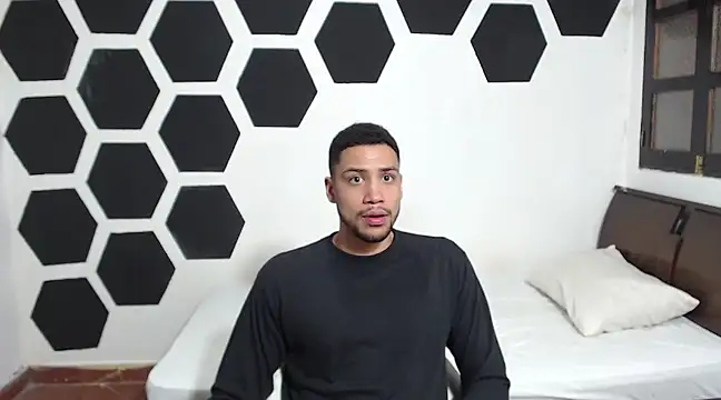 Jhors  Collens online show from 22, 1, 2025