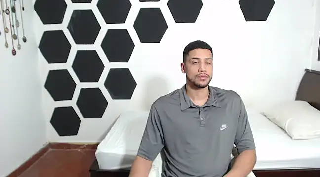 Jhors  Collens online show from 5, 2, 2025