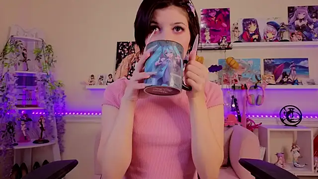 Snapshot of Katya_Zaitseva chatting on 7, 11, 2025 Katya Zaitseva online show from 7, 11, 2025