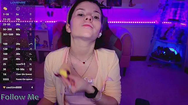 Snapshot of Katya_Zaitseva chatting on 6, 4, 2026 Katya Zaitseva online show from 6, 4, 2026