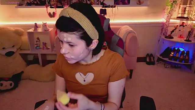 Snapshot of Katya_Zaitseva chatting on 20, 4, 2026 Katya Zaitseva online show from 20, 4, 2026