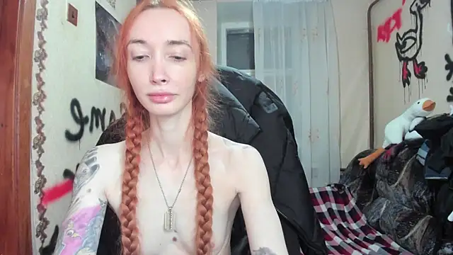 Roxy Silver online show from 4, 12, 2024