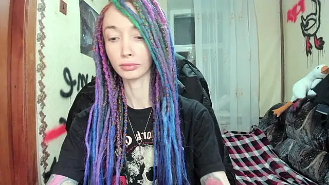 Roxy Silver online show from 5, 12, 2024