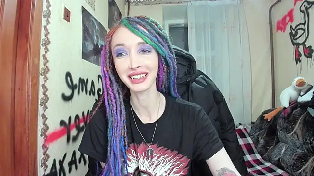 Roxy Silver online show from 12, 12, 2024