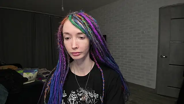 Roxy Silver online show from 18, 12, 2024