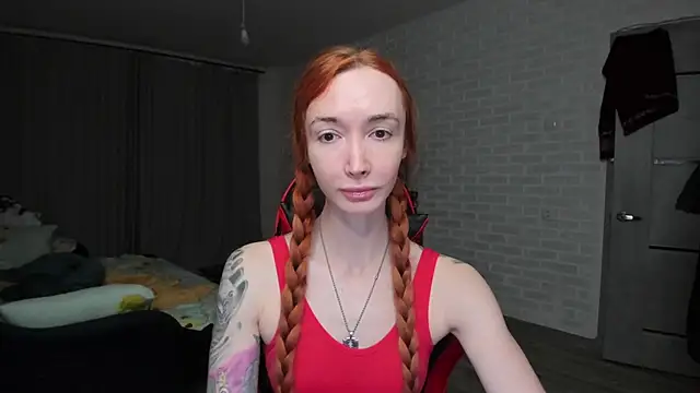 Roxy Silver online show from 13, 12, 2025