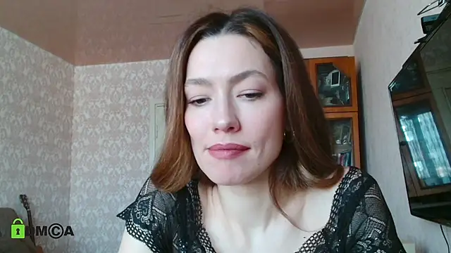 alicia spicy online show from 18, 2, 2025