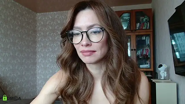alicia spicy online show from 10, 9, 2025