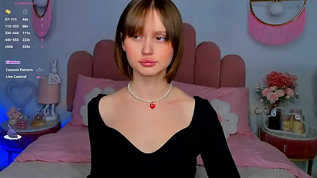 MaryLew online show from 22, 11, 2025