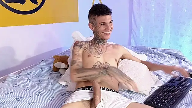 Stuart Boy  online show from 2, 3, 2025