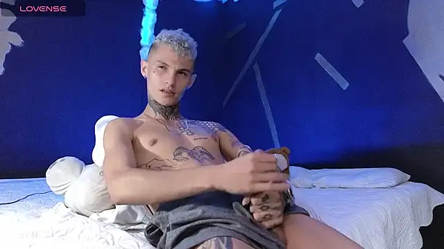 Stuart Boy  online show from 18, 3, 2025