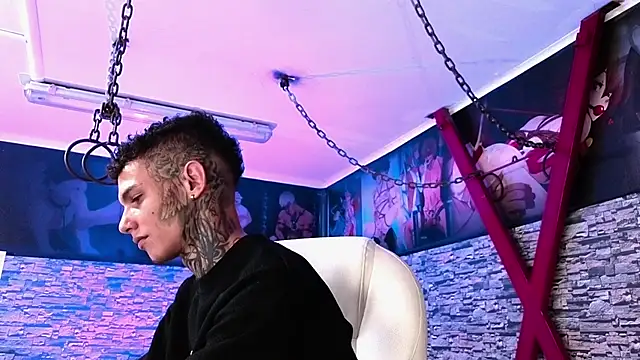 Stuart Boy  online show from 22, 9, 2025