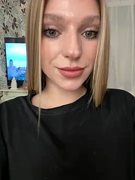 Snapshot of adel_secret chatting on 8, 1, 2026 adel secret online show from 8, 1, 2026