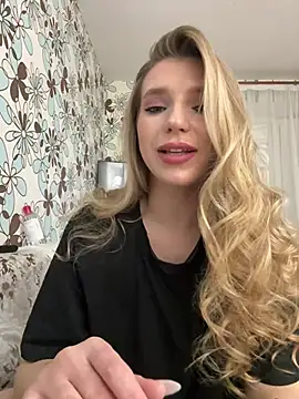 Snapshot of adel_secret chatting on 14, 2, 2026 adel secret online show from 14, 2, 2026