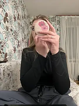 adel secret online show from 17, 5, 2026