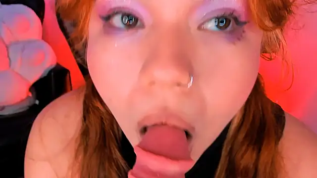 Samanta cutee online show from 17, 2, 2025