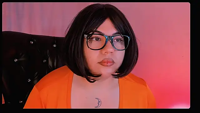 Samanta cutee online show from 21, 3, 2025