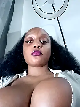 Busty Bambi online show from 31, 5, 2026