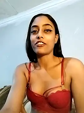 Snapshot of cleopatra-phaedra chatting on 8, 6, 2026 cleopatra-phaedra online show from 8, 6, 2026