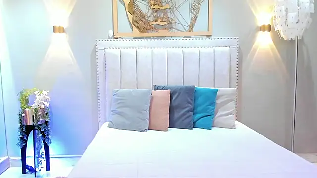 Snapshot of _LaraMom_ chatting on 28, 3, 2026 LaraMom online show from 28, 3, 2026