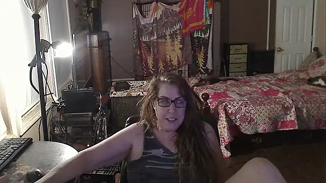 Ireallysquirt online show from 9, 9, 2025