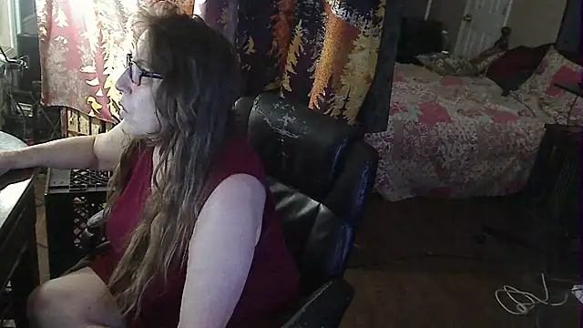 Ireallysquirt online show from 9, 11, 2025