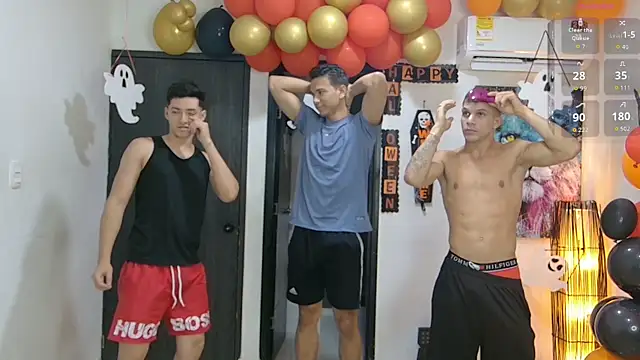 Snapshot of Boysgang_sex chatting on 24, 10, 2025 Boysgang sex online show from 24, 10, 2025