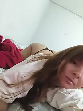 Snapshot of Bruninha_Hot10 chatting on 13, 3, 2026 Bruninha Hot10 online show from 13, 3, 2026