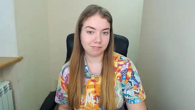 zoey deuttch online show from 19, 12, 2024