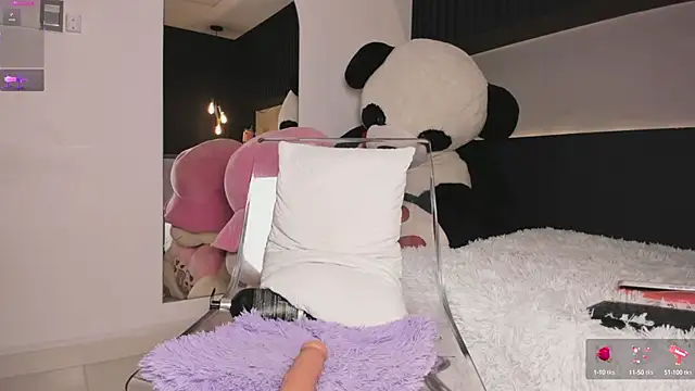 selenne schmitt online show from 10, 9, 2025