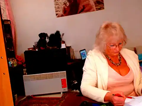 Natali7634 online show from 2, 12, 2024