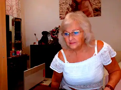 Natali7634 online show from 20, 12, 2024