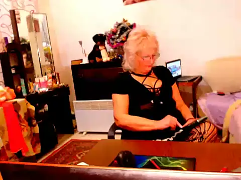 Natali7634 online show from 11, 1, 2025