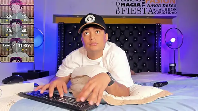 Angel Brown1  online show from 15, 12, 2024