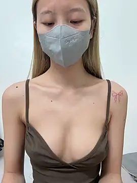 Lucy-Gold online show from 3, 3, 2026