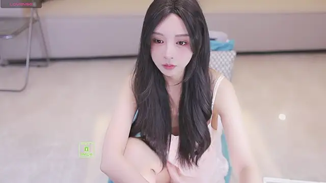 Snapshot of JayPope chatting on 12, 9, 2025 JayPope online show from 12, 9, 2025