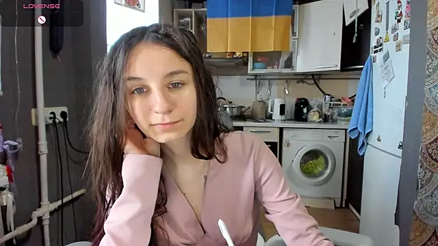 Snapshot of _Nika_Kik chatting on 13, 4, 2026 Nika Kik online show from 13, 4, 2026