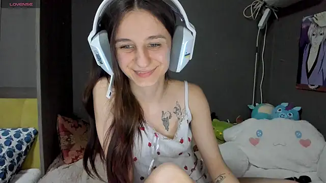 Snapshot of _Nika_Kik chatting on 15, 4, 2026 Nika Kik online show from 15, 4, 2026