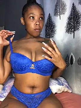 Snapshot of Nicole_Liam_ chatting on 24, 10, 2025 Nicole Liam  online show from 24, 10, 2025