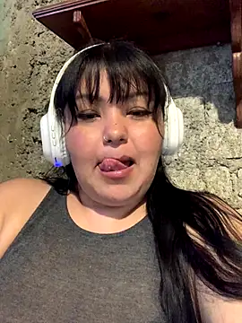 Snapshot of Betillo-76 chatting on 22, 11, 2025 Betillo-76 online show from 22, 11, 2025