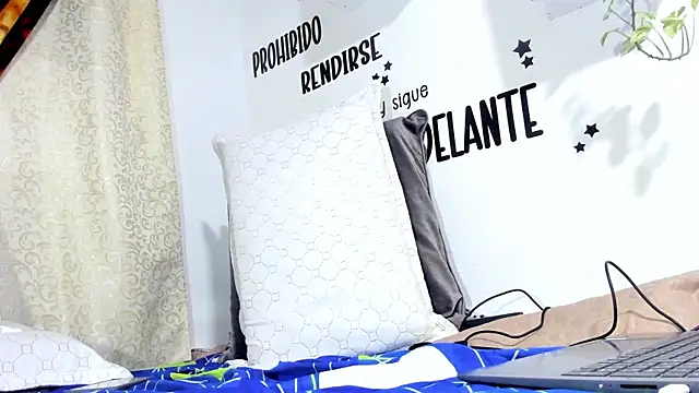 Snapshot of Aronxxs chatting on 1, 10, 2025 Aronxxs online show from 1, 10, 2025