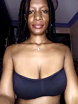 Snapshot of Ayrella02 chatting on 14, 3, 2026 Ayrella02 online show from 14, 3, 2026