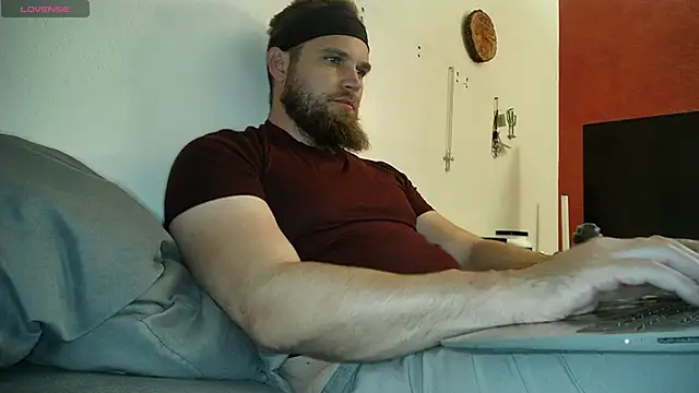 Snapshot of dikdowndaddy chatting on 16, 12, 2025 dikdowndaddy online show from 16, 12, 2025