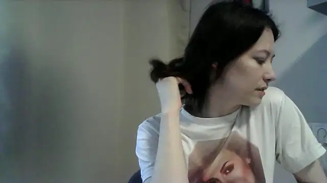 Snapshot of SunElizabeth chatting on 7, 2, 2025 SunElizabeth online show from 7, 2, 2025