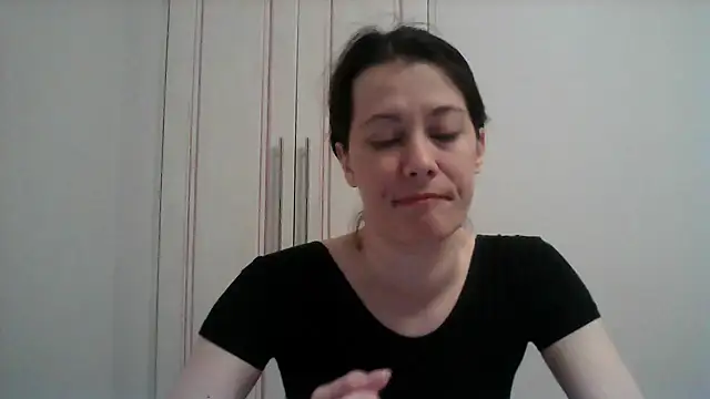 Snapshot of SunElizabeth chatting on 16, 3, 2025 SunElizabeth online show from 16, 3, 2025
