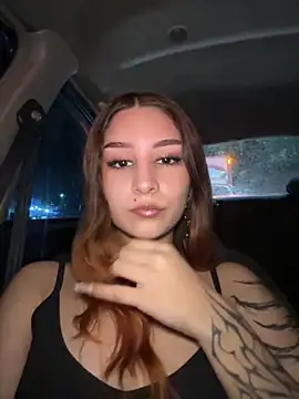 Snapshot of Mon_Cherry chatting on 26, 11, 2025 Mon Cherry online show from 26, 11, 2025