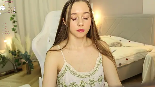 Snapshot of _Pretty_Doll_ chatting on 10, 3, 2025  Pretty Doll  online show from 10, 3, 2025